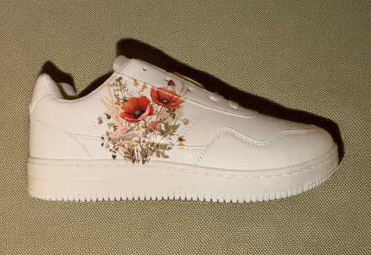 Size 6 (UK) White Floral Poppy Sneaker